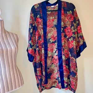 Vintage Victoria Secrets robe